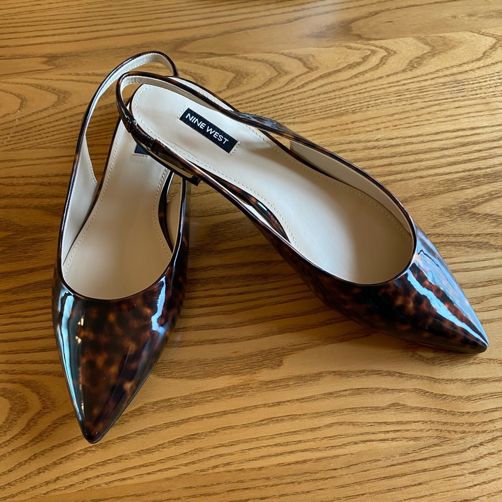 Nine West Tortoiseshell Pointed-Toe Slingback Flats in Brown